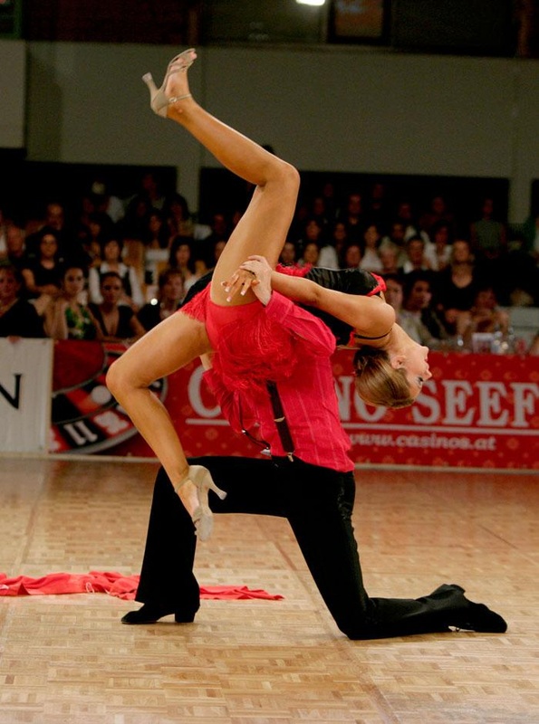 Dans Sportiv Life Is Dance