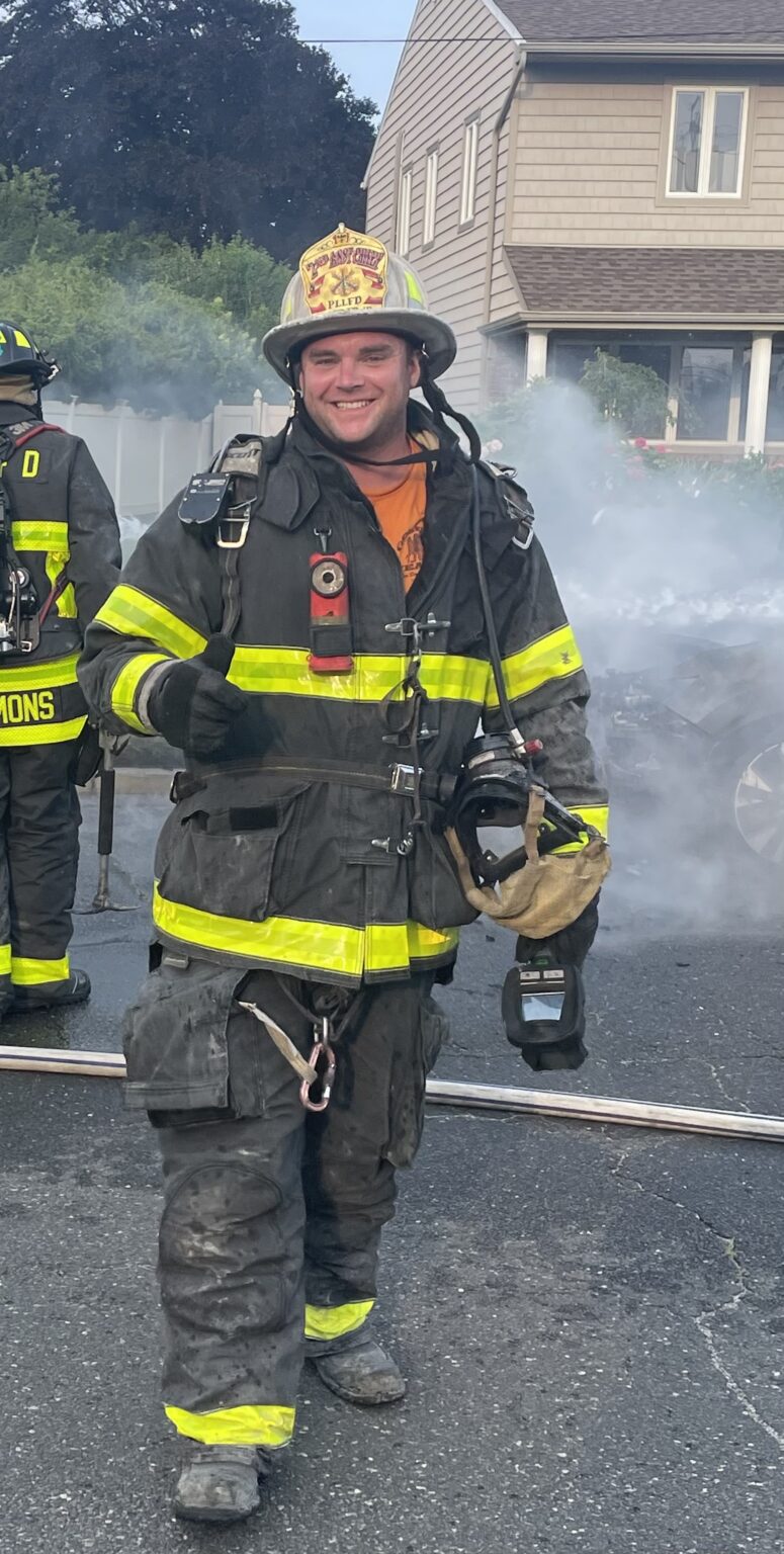Chiefs and Officers Point Lookout Lido Fire
