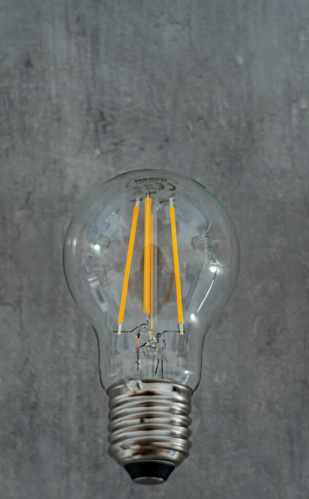 Are Edison Bulbs Bright Enough For The Kitchen? Pros And Cons Plotted