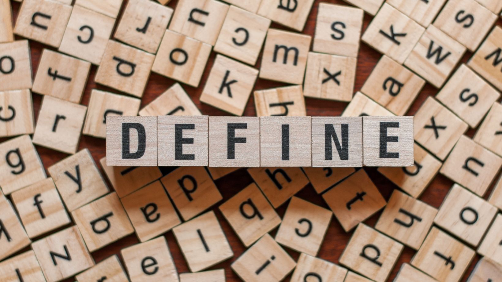 How Can you Define BackChannel Cues. List 3 Examples of Backchannel