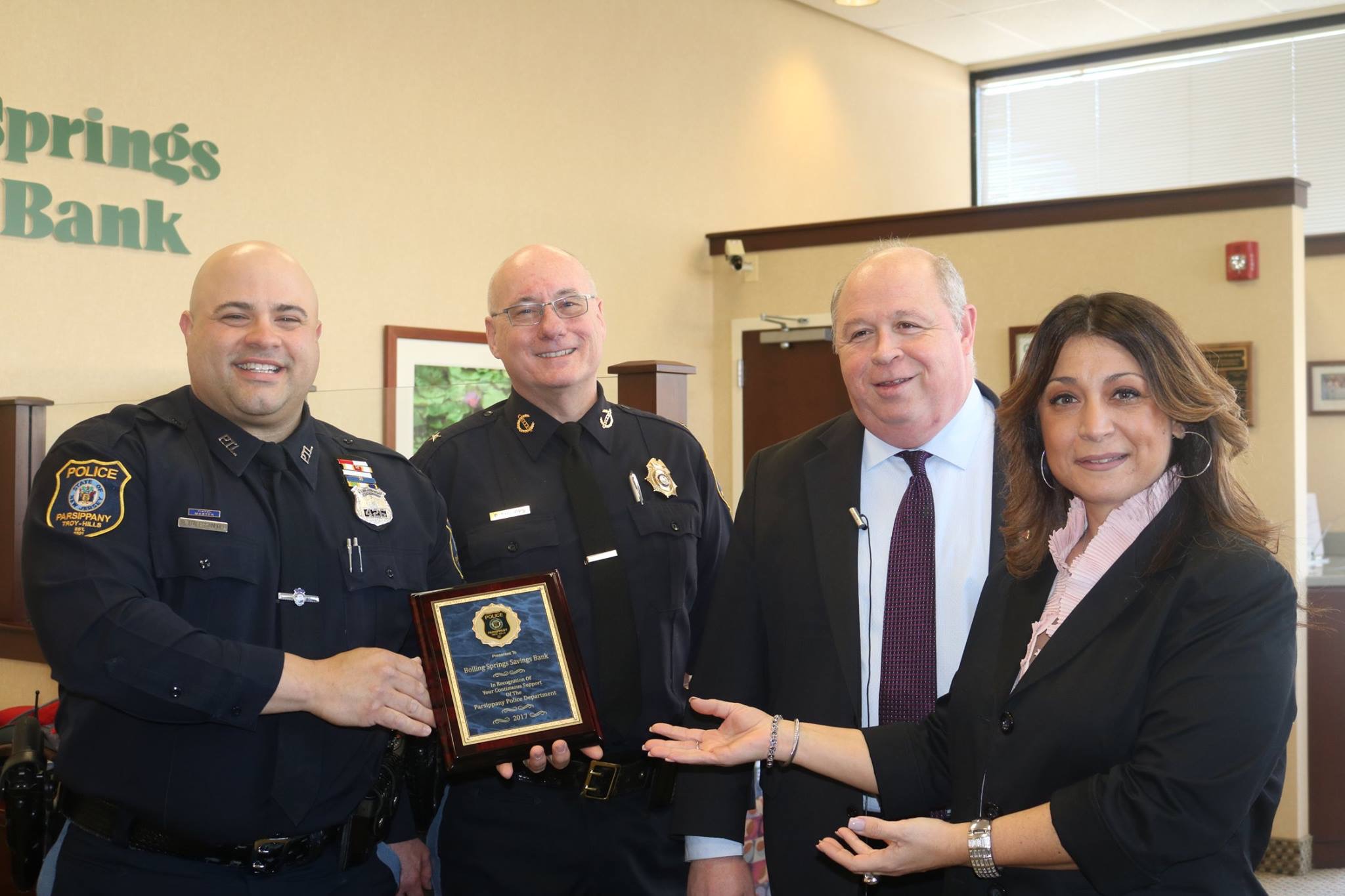 Boiling Springs Savings Bank Donates to the Parsippany Food Pantry