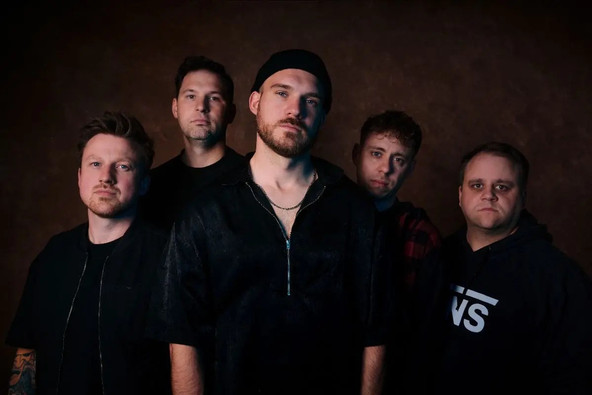 ⚡ Rising Insane: la banda alemana de metalcore que la está rompiendo, se juntó con Caskets y largó el video del nuevo single “Good Enough” — ¡MIRÁ + ESCUCHÁ!