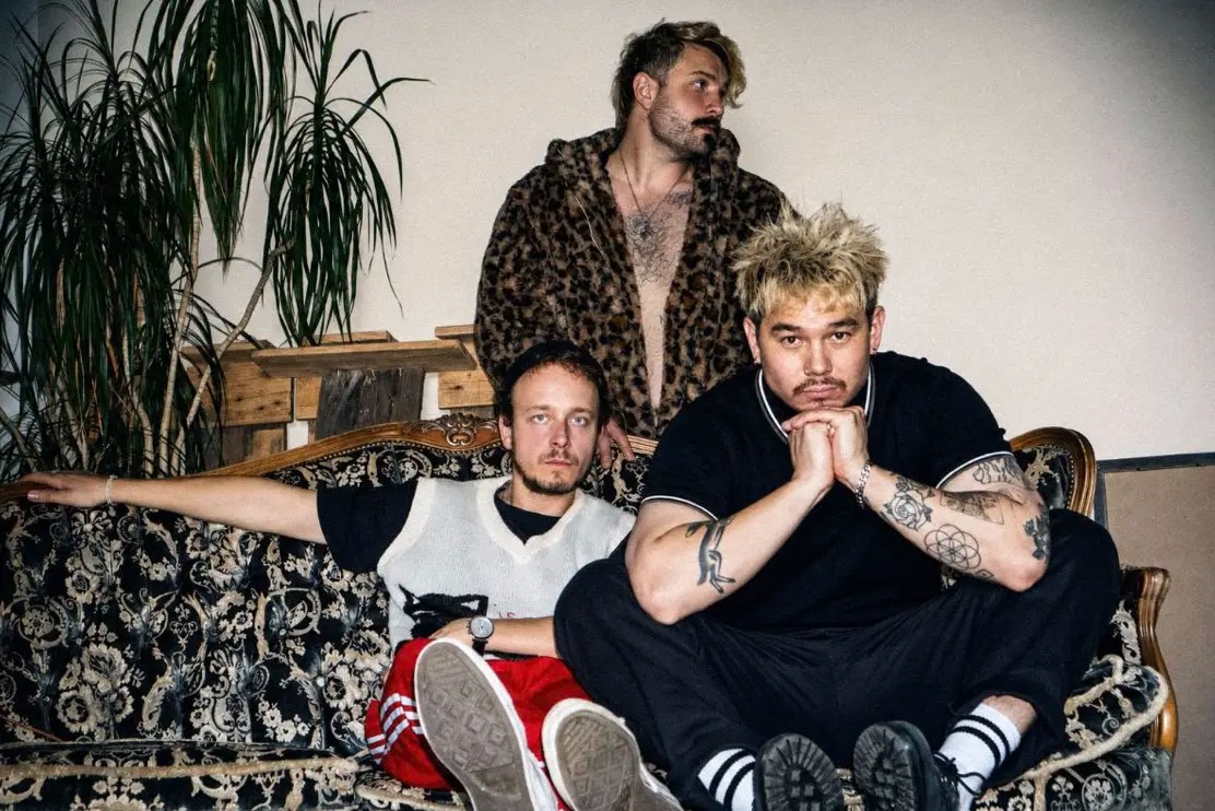 ⚡ PLAIINS: presenta el nuevo single «Look Ma, I’m A Don» y refuerza su ascenso en la escena alternativa europea .