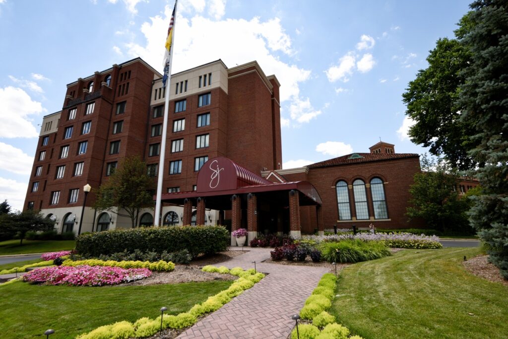 Plymouth Mi Events 2023 PlugVolt Webinars and Seminars on Batteries and Energy Storage Systems