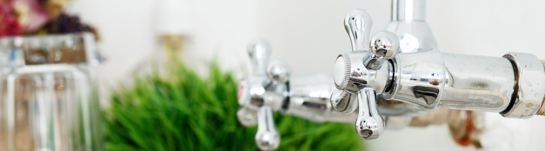 Dripping Kitchen Tap Repair Wall & Bench Mounted PlumberMan