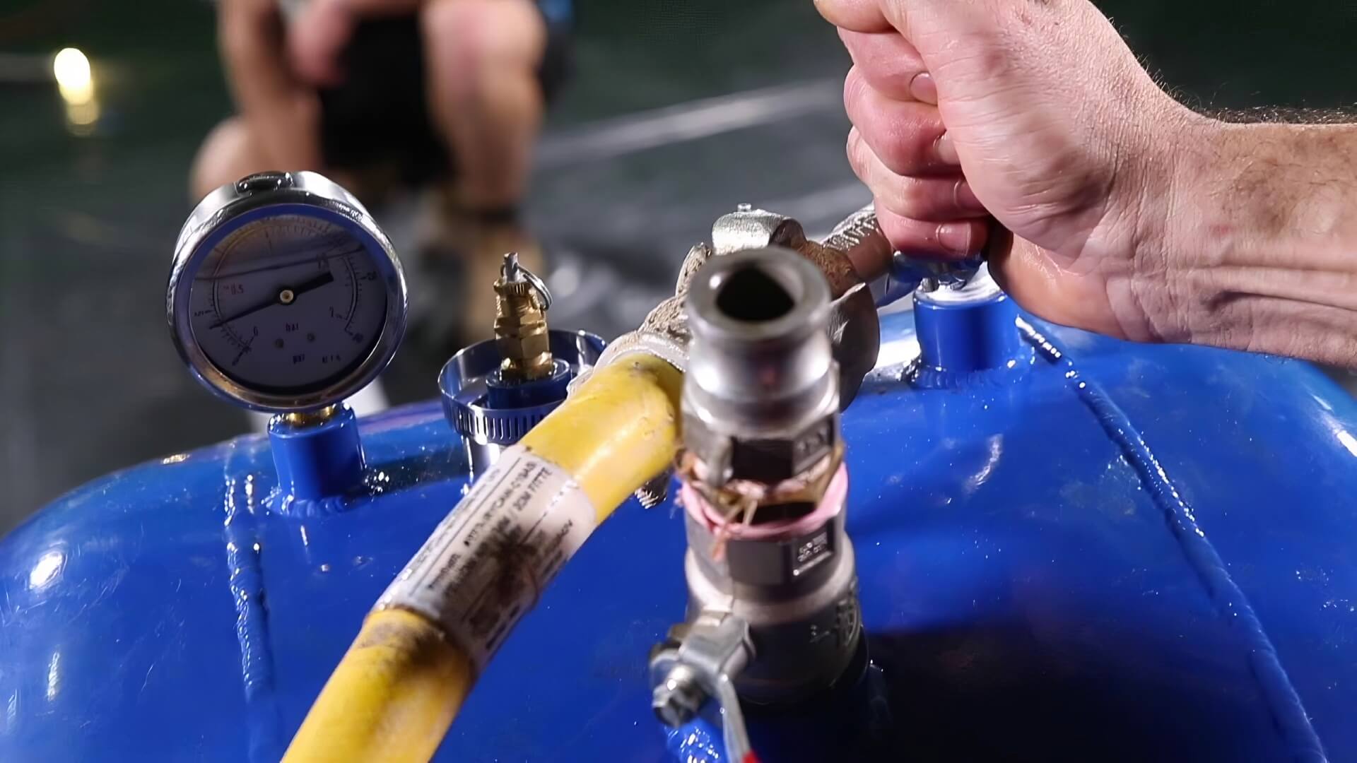 How Does Pipe Relining Remove Calcium BuildUp in Pipes? ‐ Menai