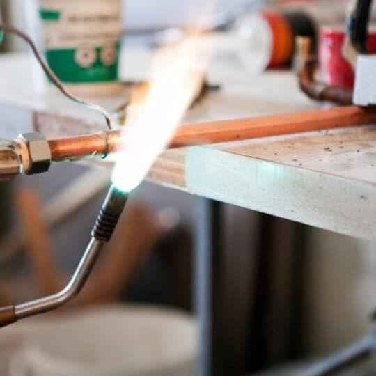 Pinhole Leaks in Copper Pipes ( Finding & Fixing Tips)