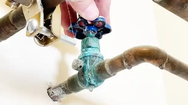 How To Fix Leaky Water Valve: 3 DIY Methods [Effective] – Plumbing Ways