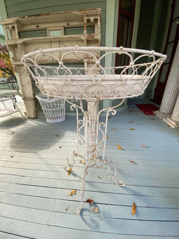 A Plum Cottage Holiday Sale at a Classic Victorian Home in the