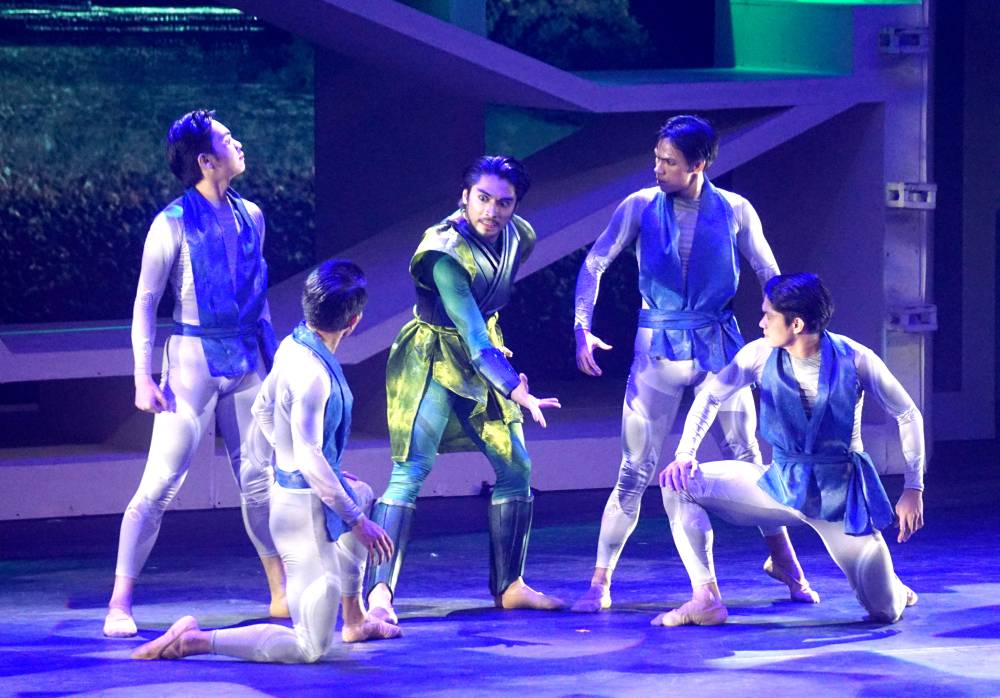 A moving experience rich in cultural wisdom, literary depth