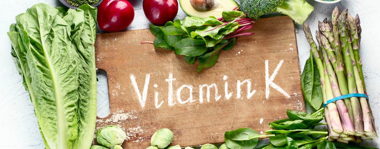 ビタミンKとは？3つの効果と適切な摂取方法 ナイトプロテインPLUS