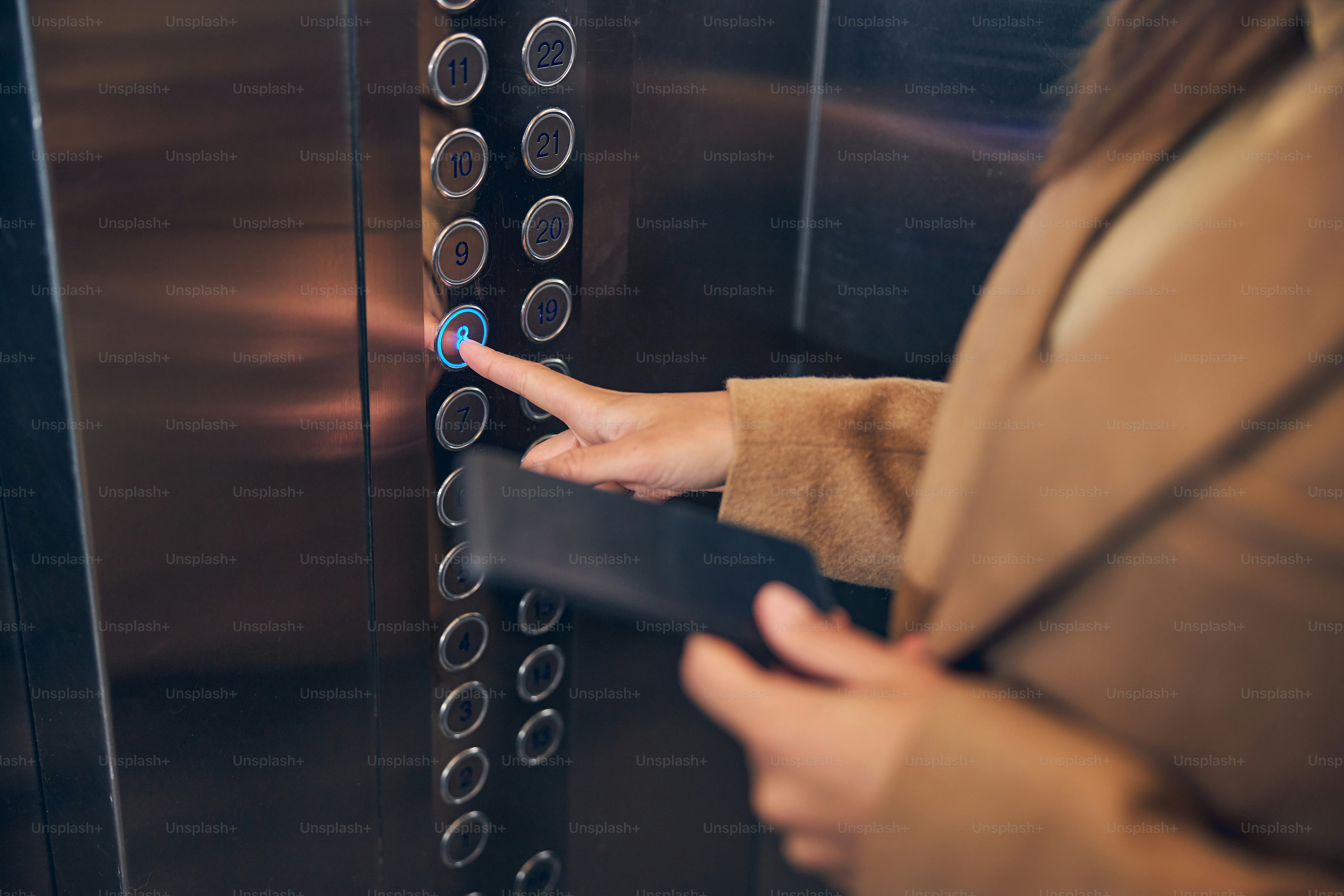 10 Questions to Ask Before Hiring an Elevator Installer