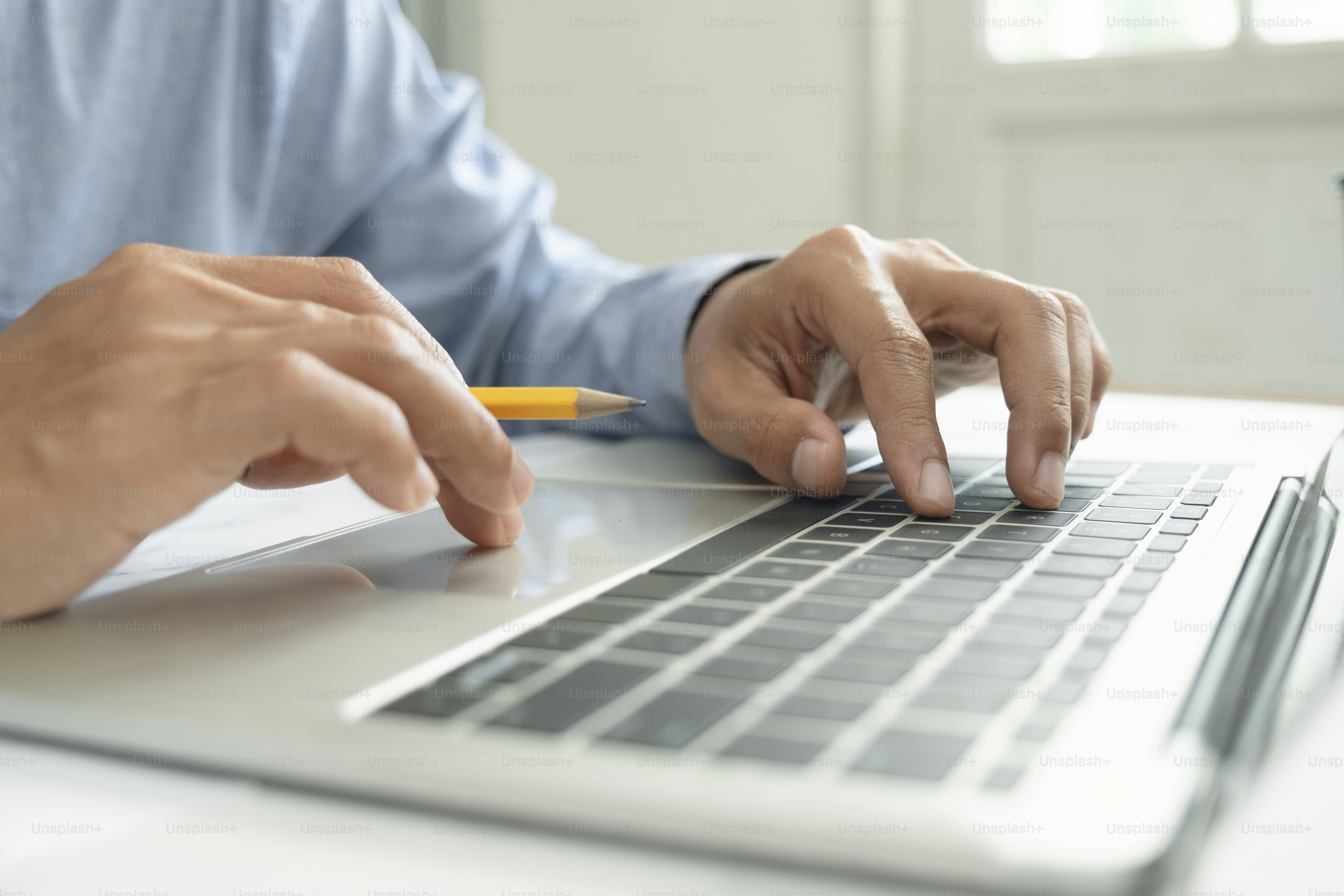 20 Best Online Proofreading Jobs For Beginners (Earn ,000+ A Year)