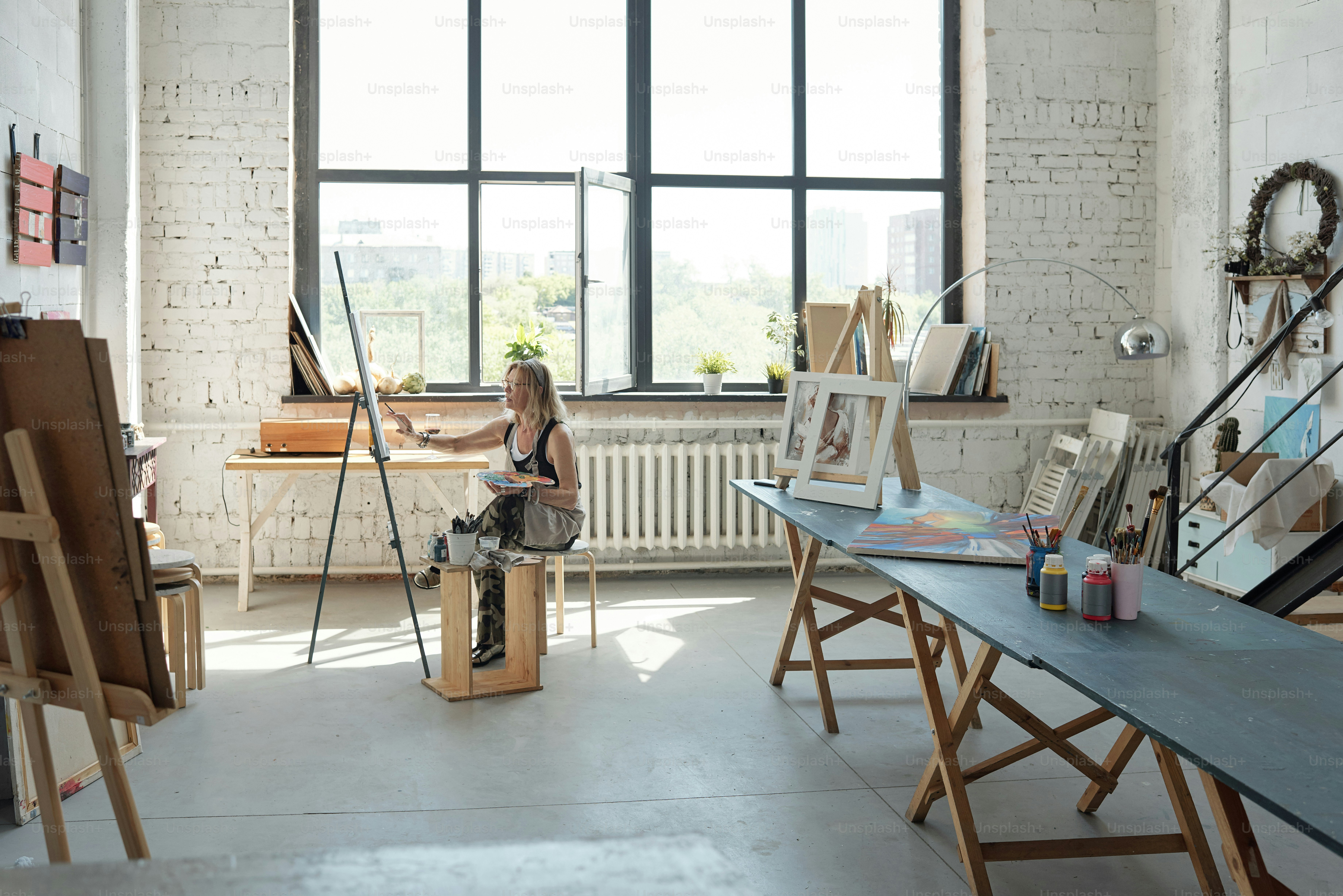 Painting Studio Pictures Download Free Images on Unsplash