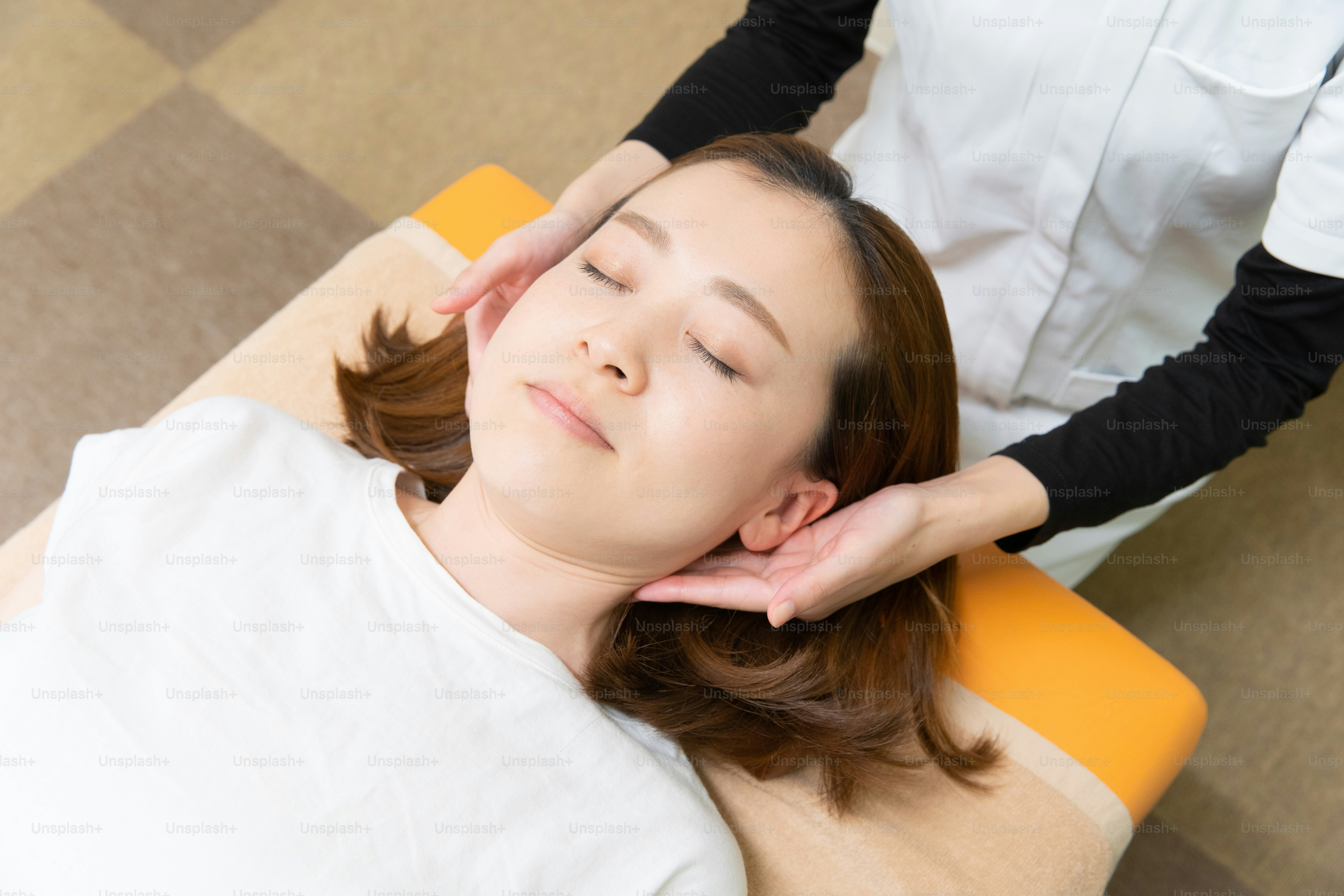 5 Emotional Healing Effects of Holistic Massage Therapy
