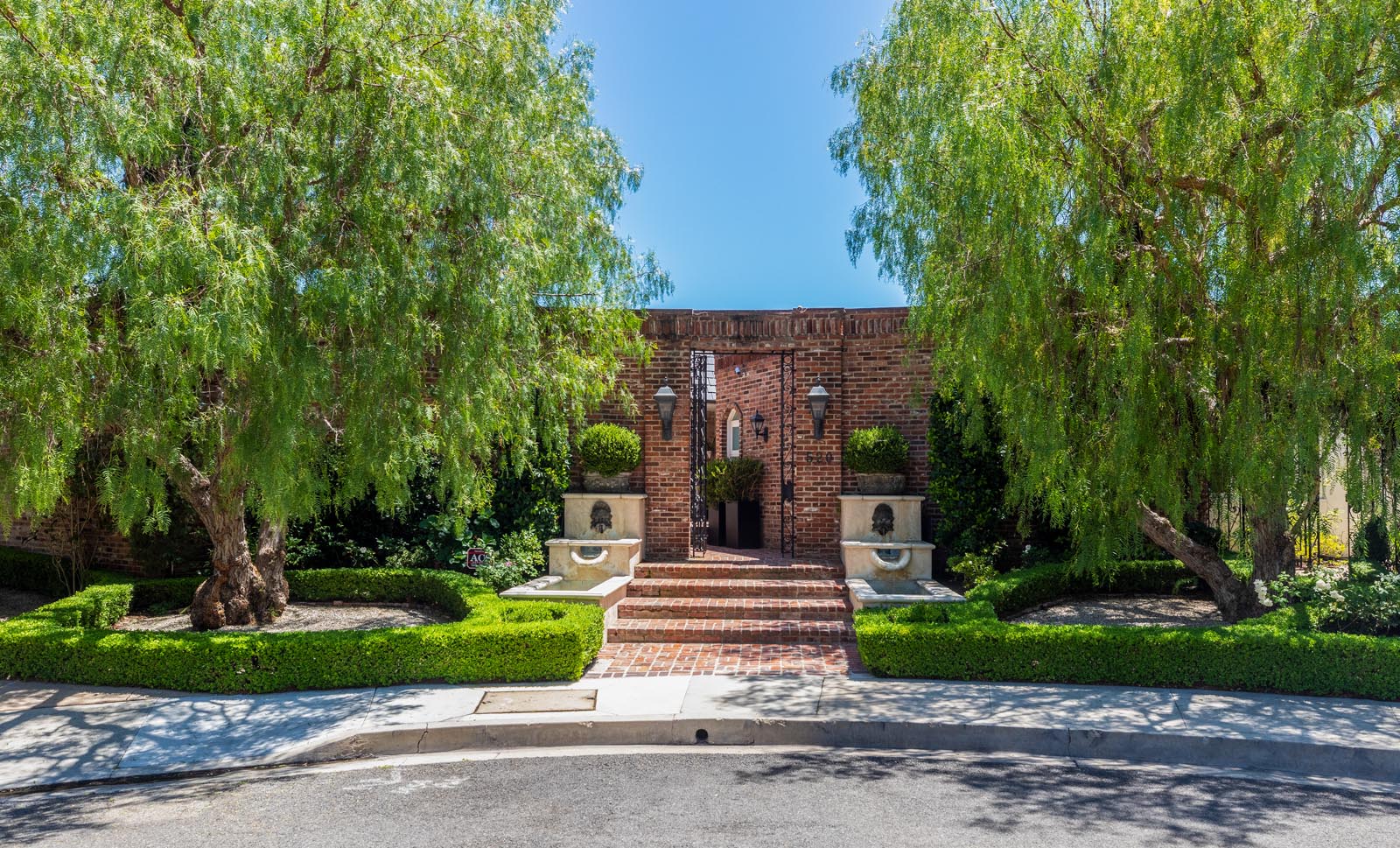 520 Stonewood Drive Plus Development Plus Development