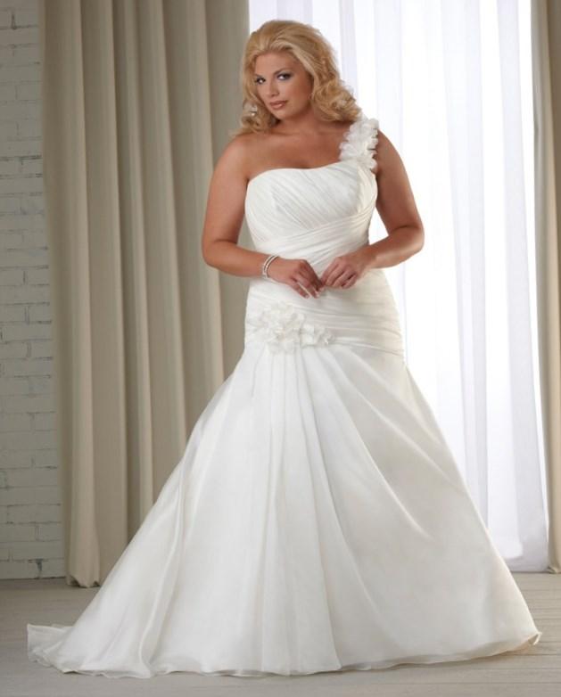 Wedding Dresses Plus Size Under 200 / Plus size wedding dresses under