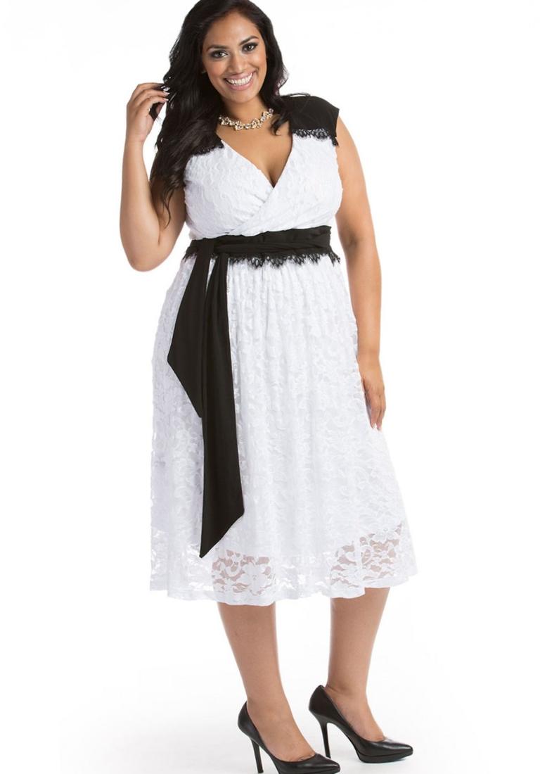 Plus size lace cocktail dress PlusLook.eu Collection