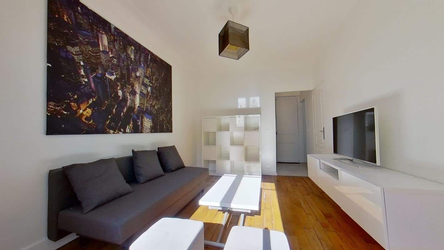 Location 70 rue de l'église Paris 75015 T2 Meublé 1250 €CC Plusse