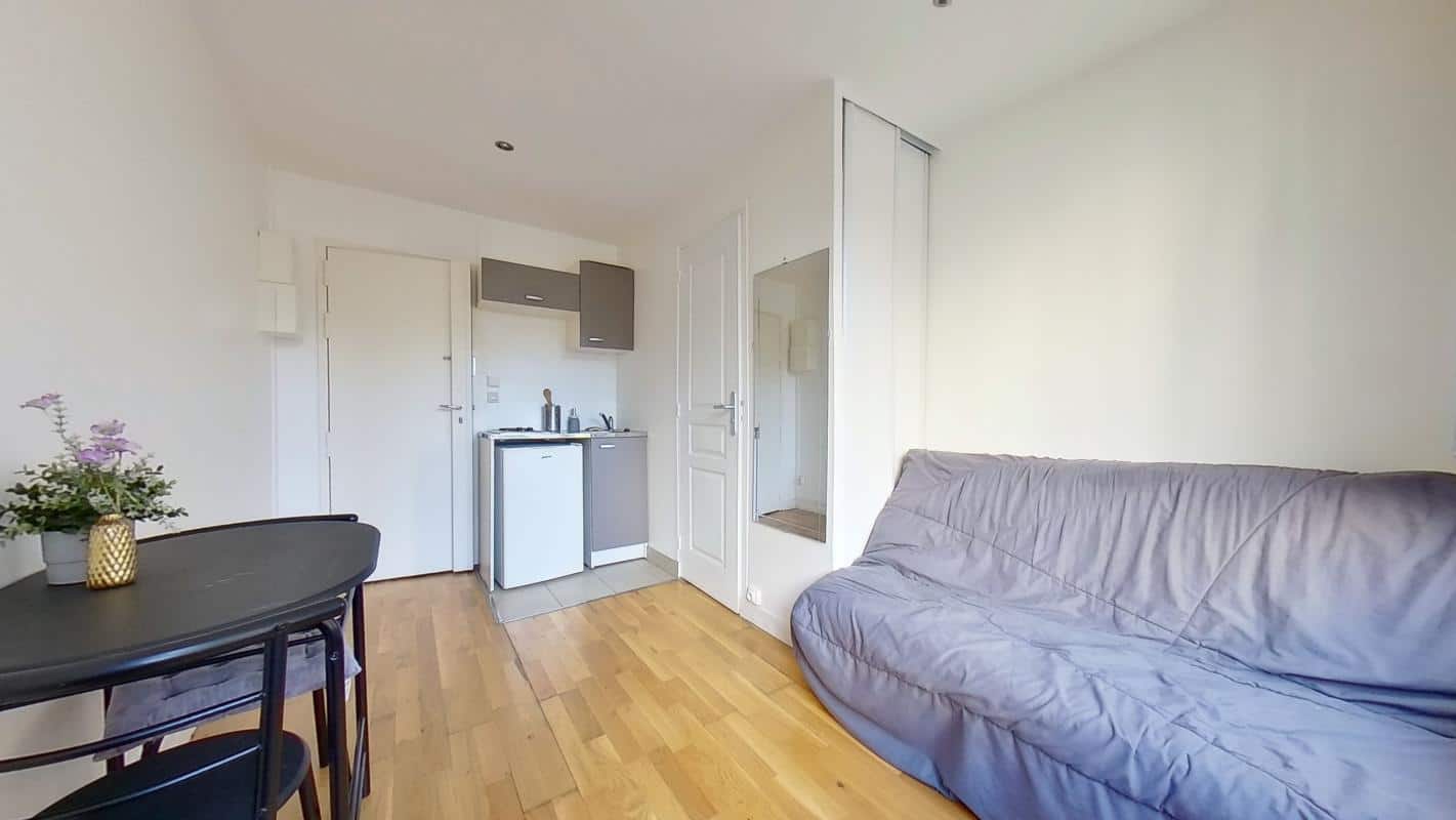 Location 57 Boulevard Poniatowski Paris 75012 T1 Meublé 595 €CC