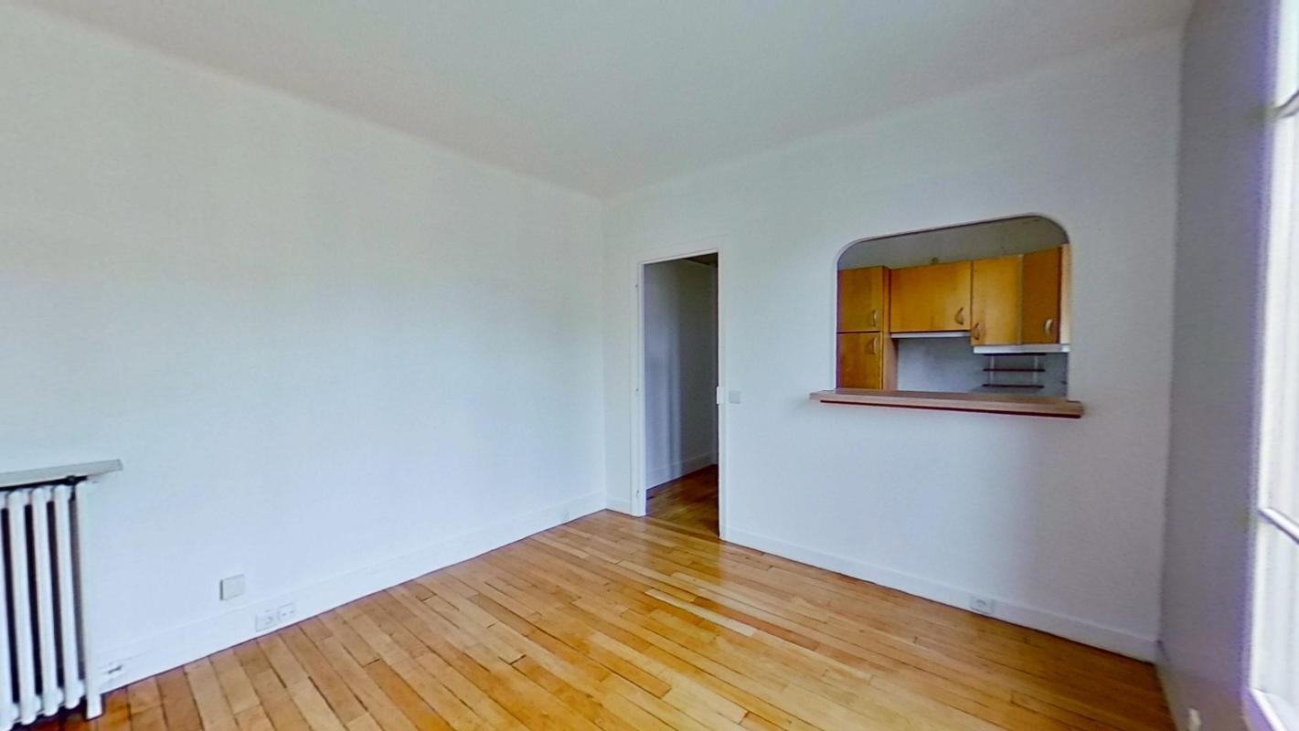 Location 9 rue GanneronParis75018 T1 Non meublé 940 €CC Plusse