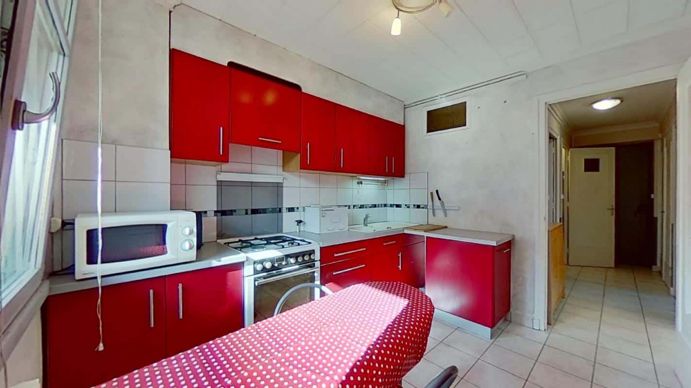 Location 43 rue Thomas Blanchet Lyon 69008 1er étage T3 Meublé