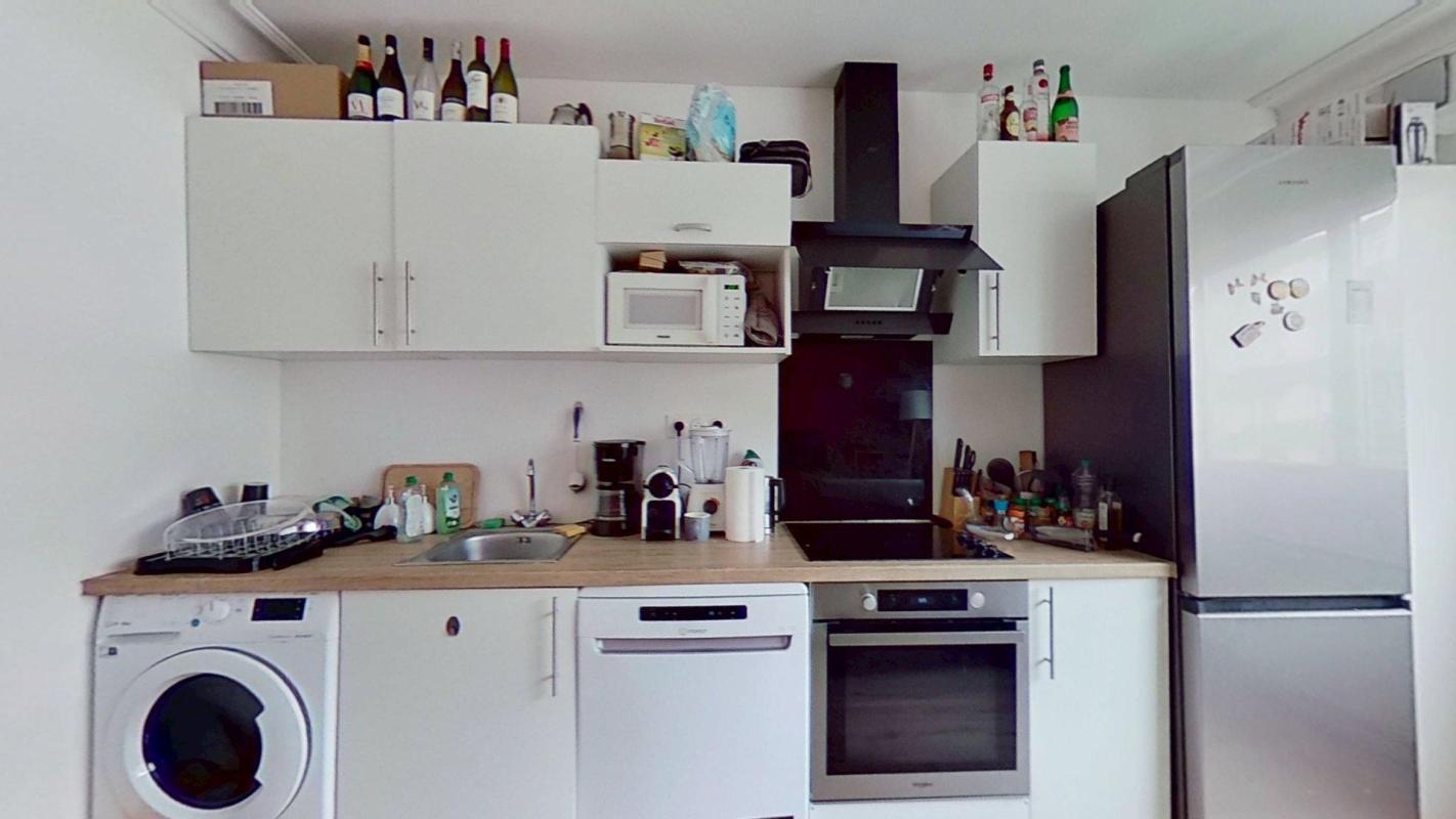 Location 9 rue GanneronParis75018 T1 Non meublé 940 €CC Plusse