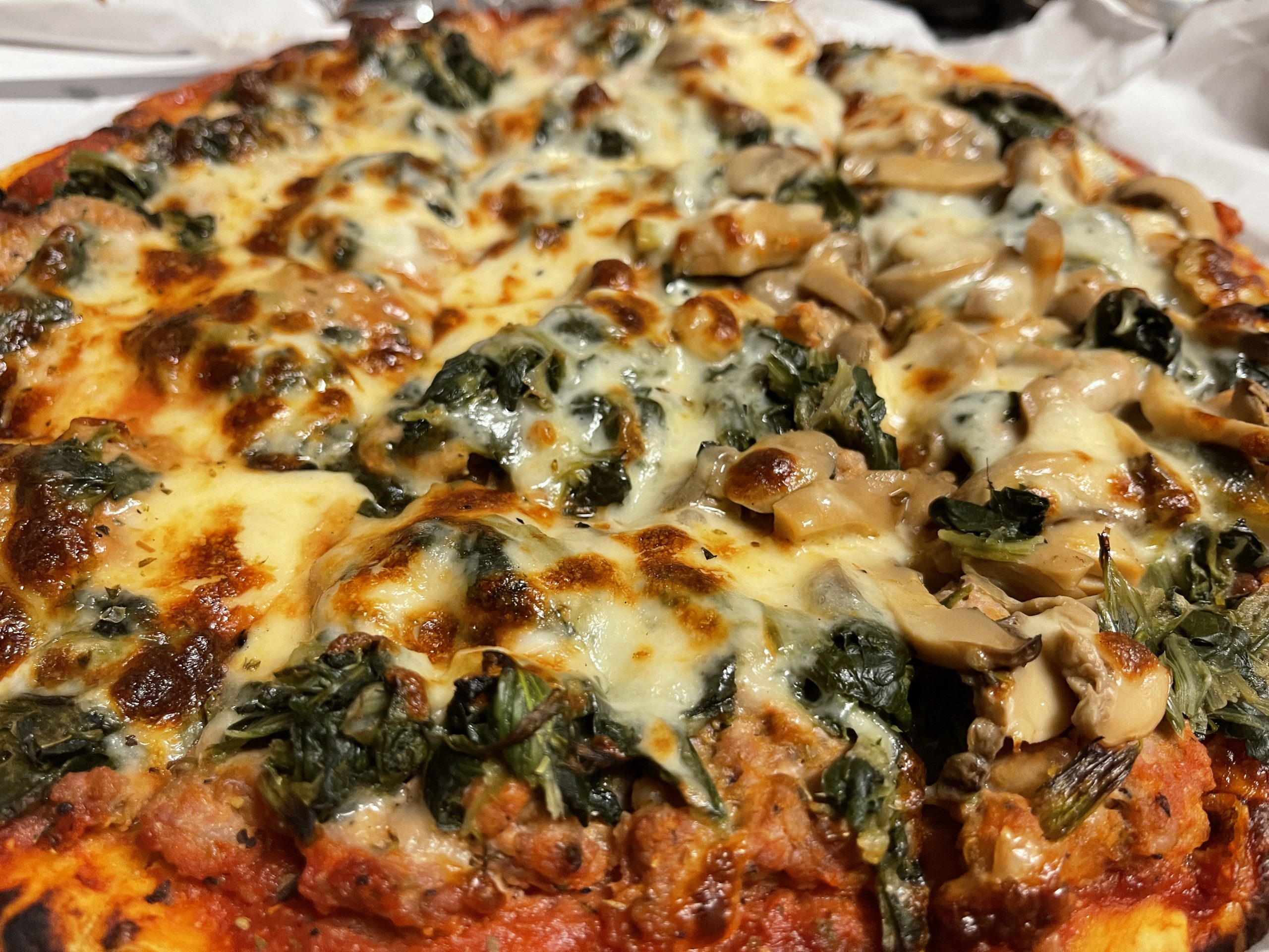 Foodie Review Phil's Pizza Plus Size in Chicago