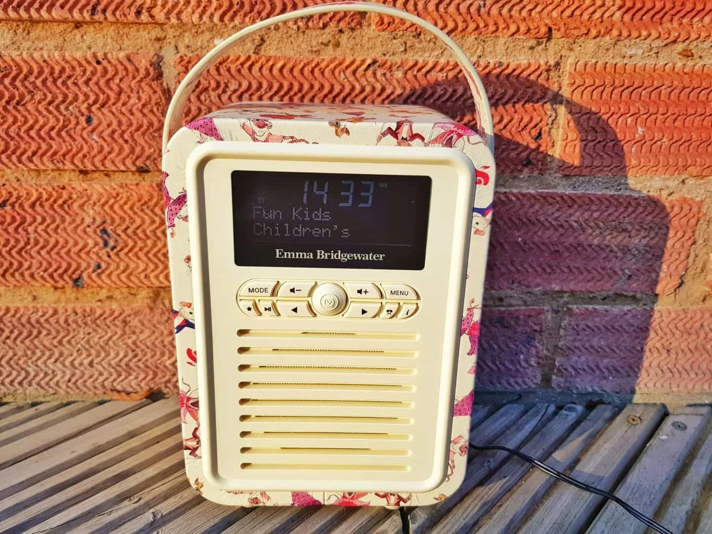 Win TWO VQ Emma Bridgewater Retro Mini DAB radios to celebrate Black