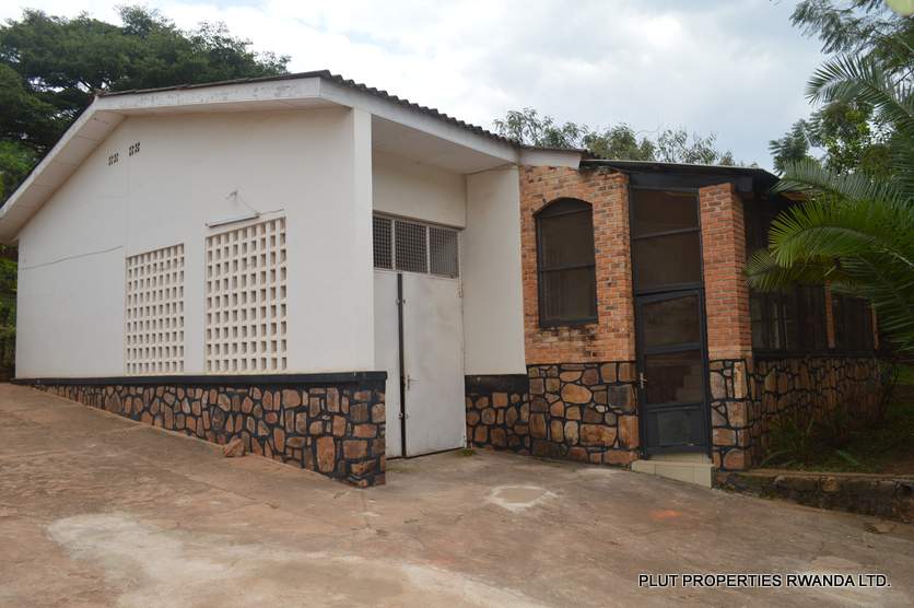 Unfurnished House in Kiyovu for rent Real Estate Rent Buy Sale