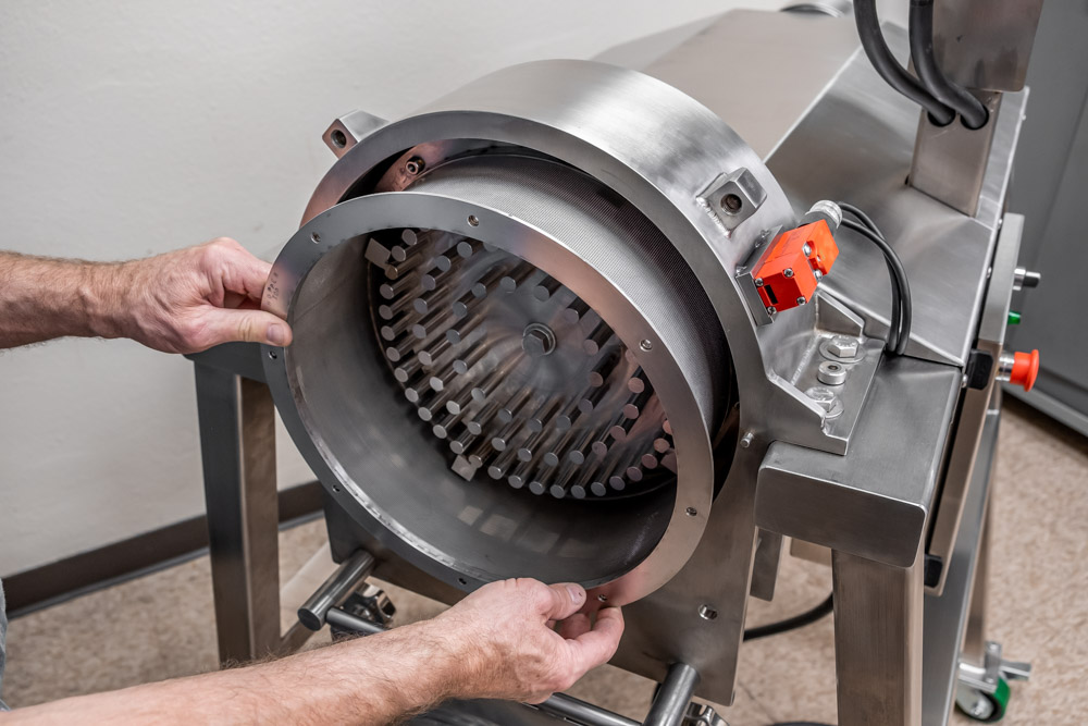 Pin mill MK5B Prospect Machine inc.