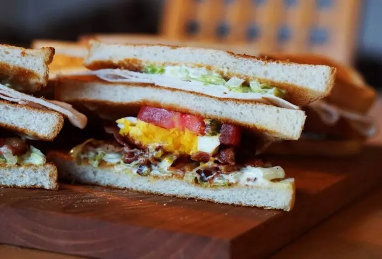 Is Toasted Bread More Nutritional Than Untoasted Bread