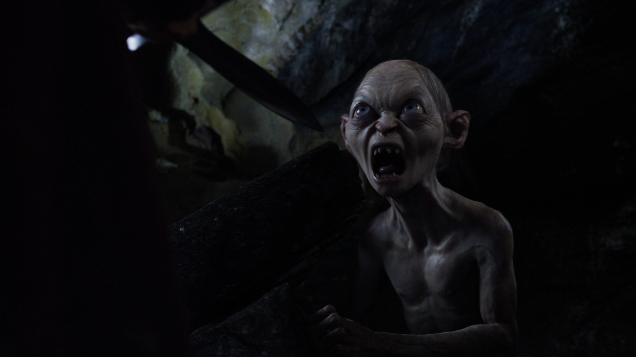 Amc Movie Talk The Hobbit Trailer Avengers 2 Villain Is