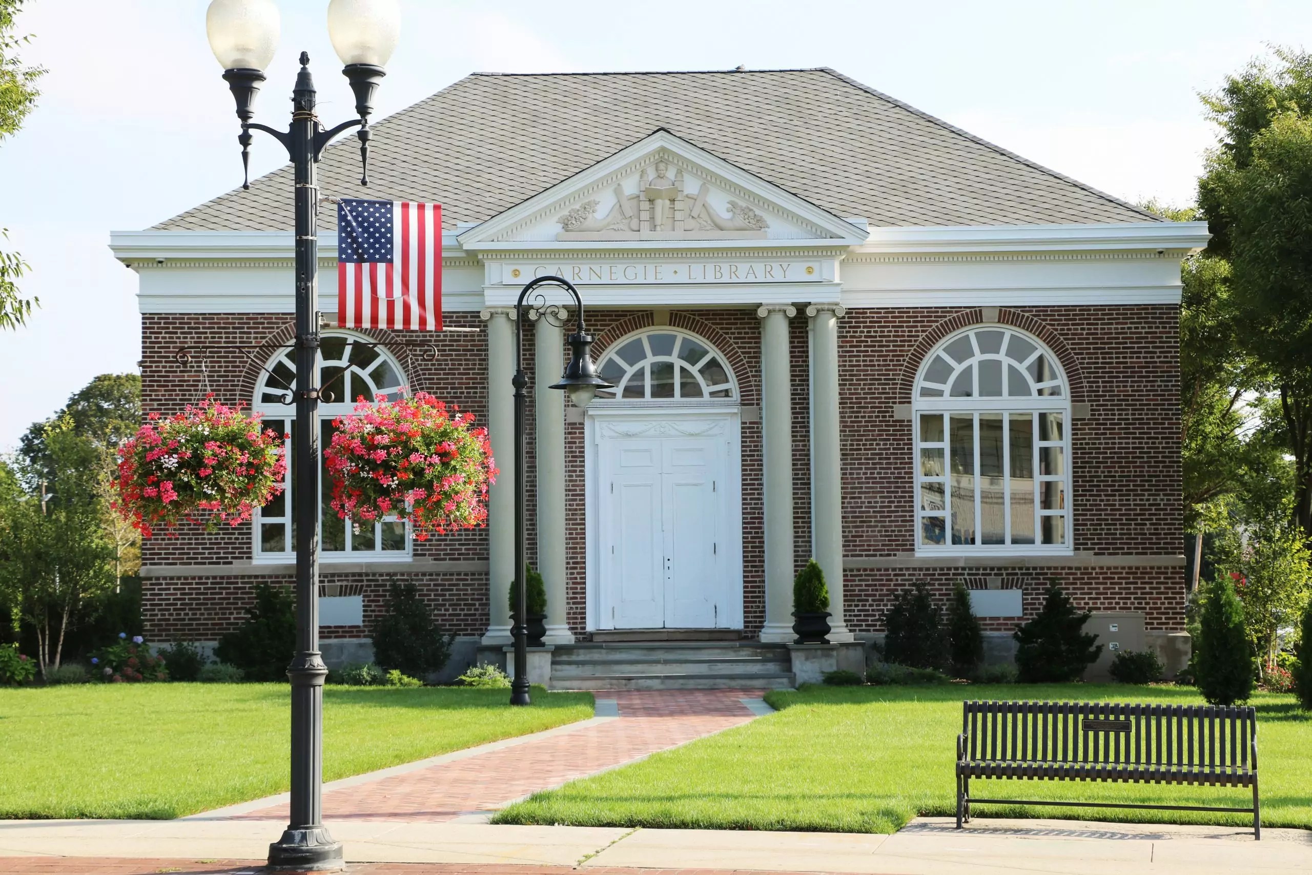Carnegie PatchogueMedford Library