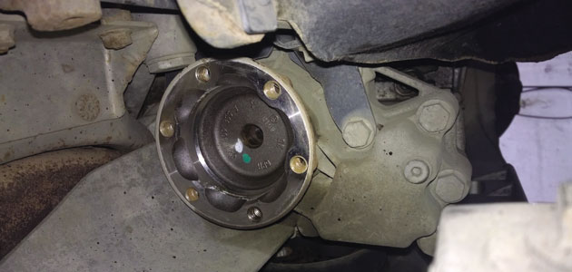 How to change a clutch on a Audi TT - Professional Motor Mechanic