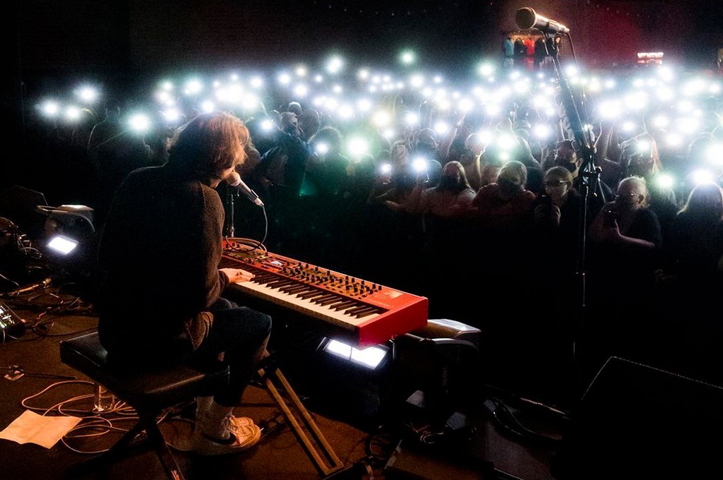 Anson Seabra Releases New Song “Keep Your Head Up Princess” from New EP