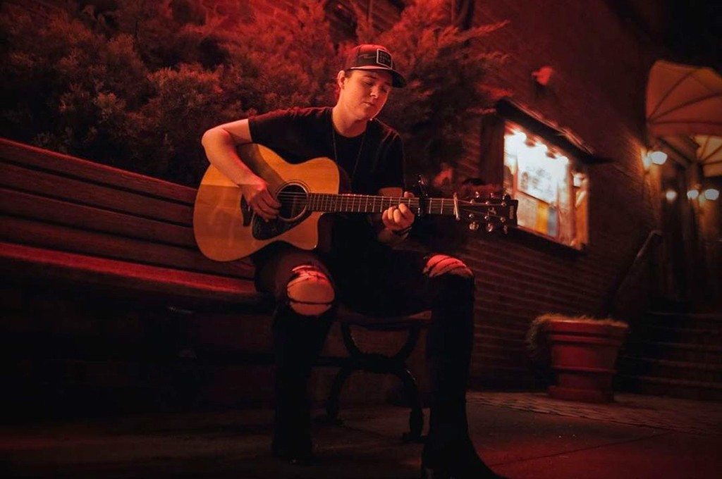 Lily Rose Releases New Song “Villain” pm studio world wide music news