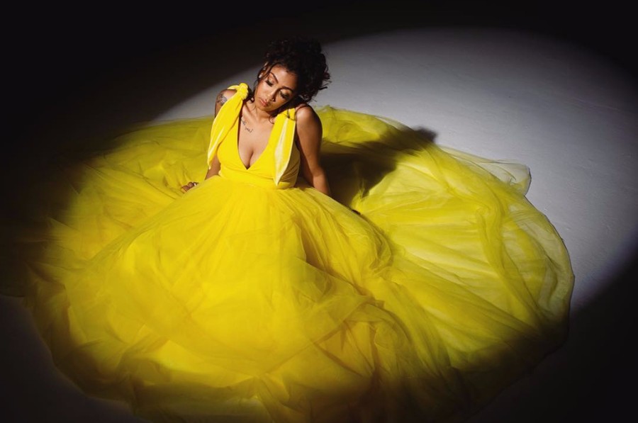 Queen Naija Premieres New Music Video for “Butterflies” Live Version