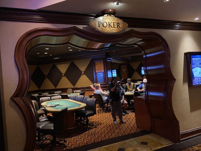Plexiglass No More PokerNews’ RoomByRoom Look Into Las Vegas Poker