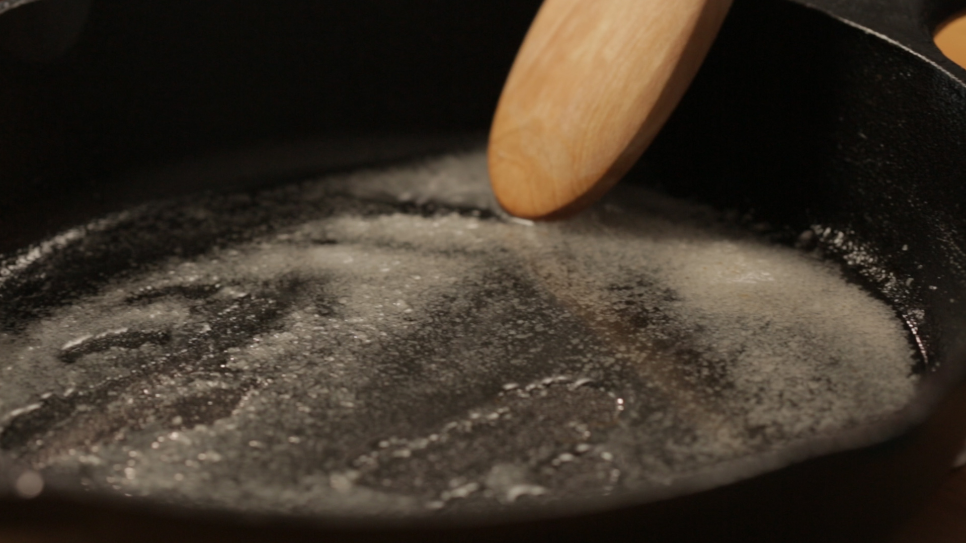 How To Clean a Cast Iron Skillet