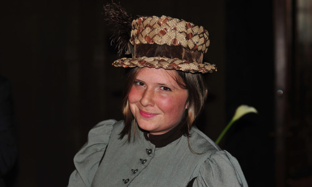 Reenactments Pocket Guide to Hell