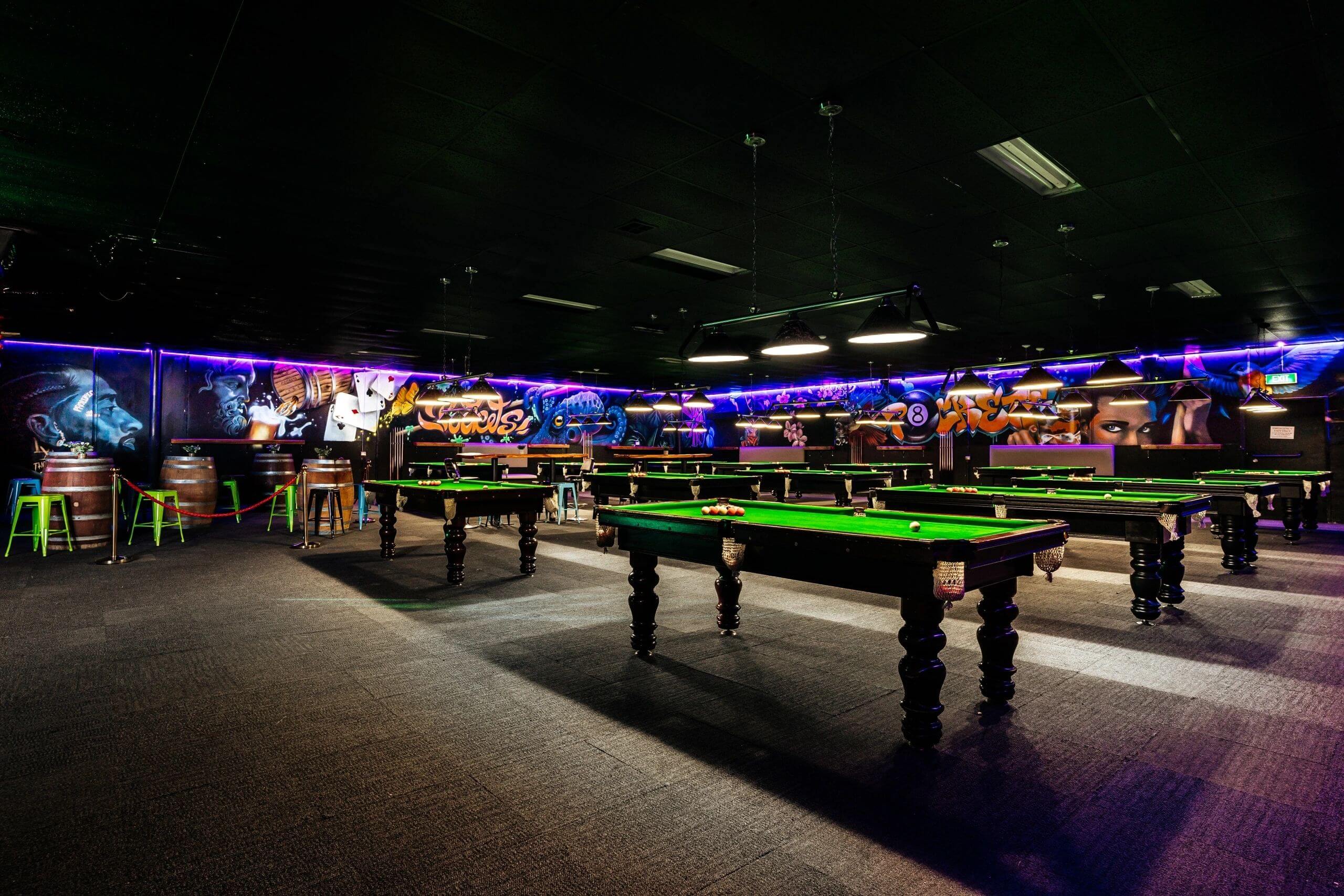 Pool Competitions Pockets Bar