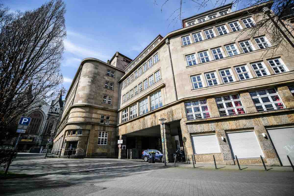 Furnished flats, short lets and offices in Essen POHA House