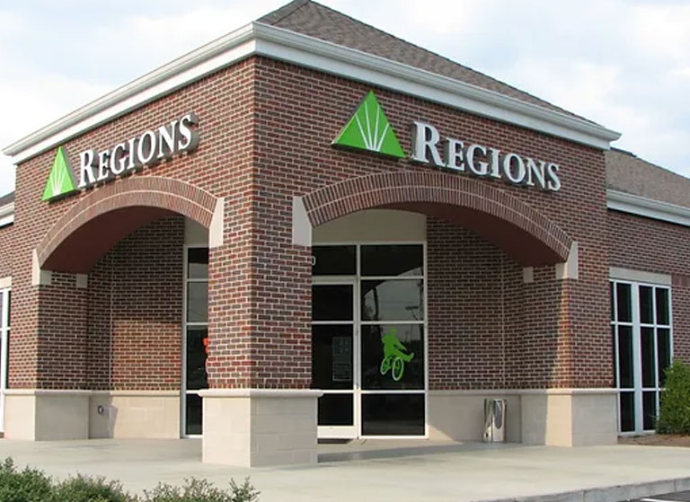 Regions Bank Pointe Commercial Real Estate Chattanooga TN
