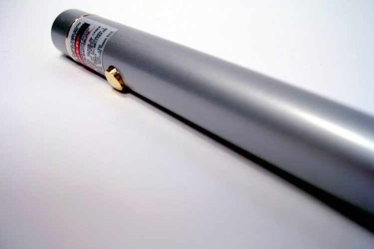 How Far Can a Laser Pointer Go? Go to the Moon?