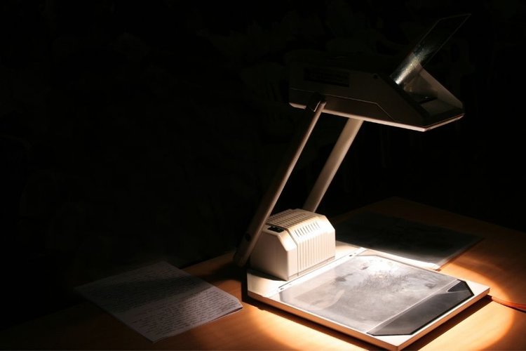 Tracing Projector Artist