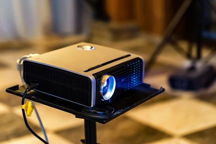 Can’t Change Projector Resolution How Can I Fix It? Pointer Clicker