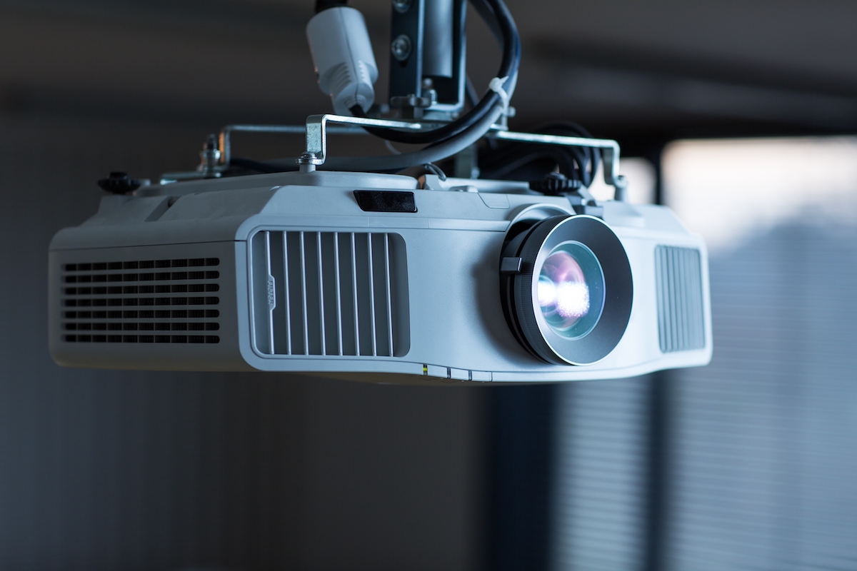 Can Laser Projectors Be Used in Daylight?