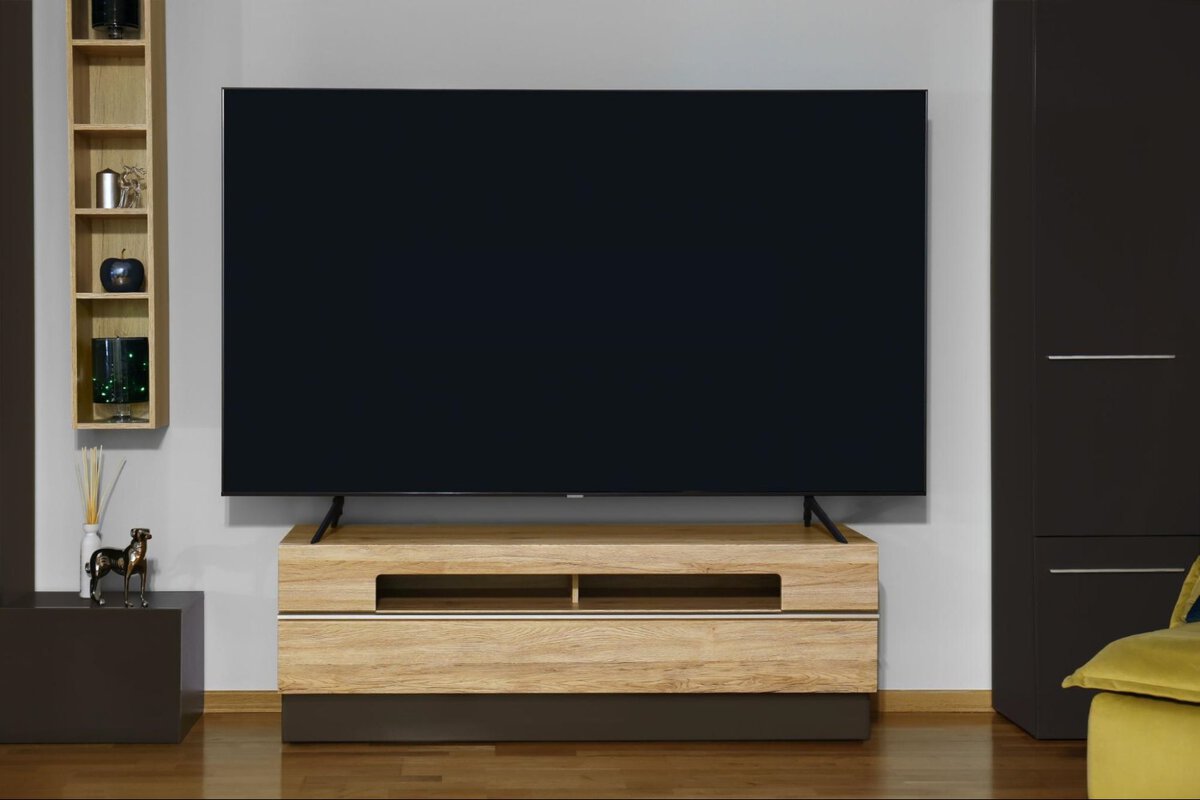 How Tall Should My Tv Stand Be at Heidy Clifton blog
