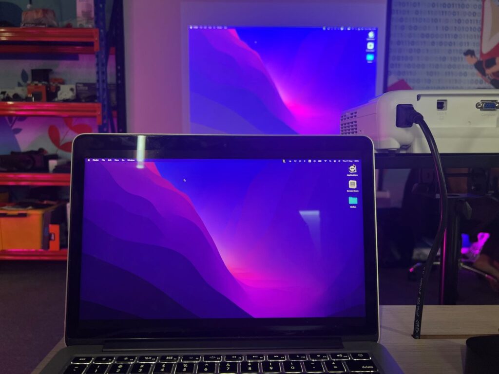 How to Connect a MacBook Air to a Projector Step By Step With Images